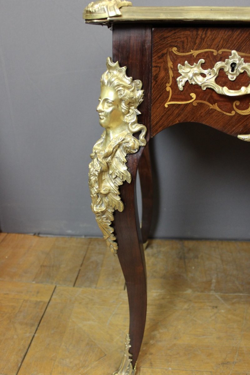 Bureau Louis XV en Marqueterie et Bronze d'époque XIX -photo-1