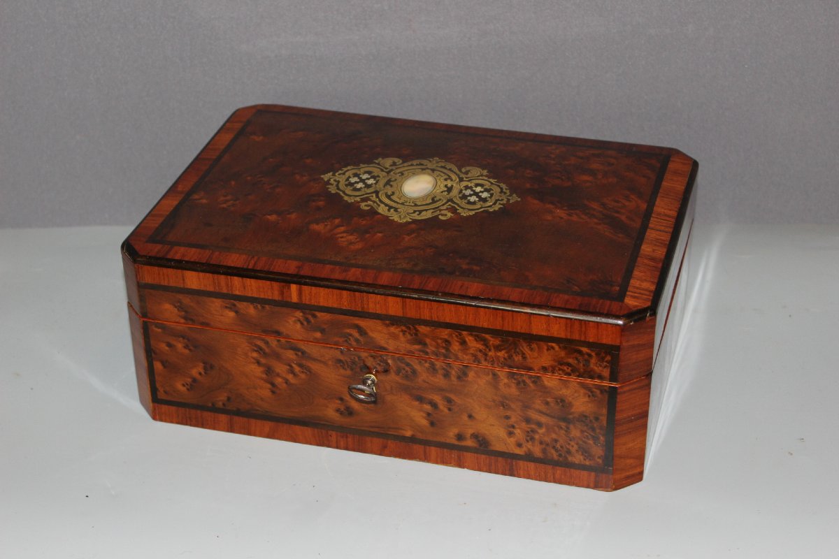 Napoleon III-style Box In Thuja And Rosewood Marquetry, Late 19th Century-photo-3