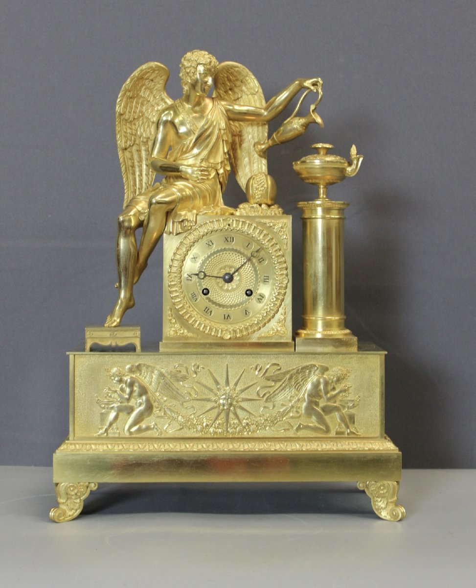 Antique-style Gilded Bronze Clock, Early 19th Century