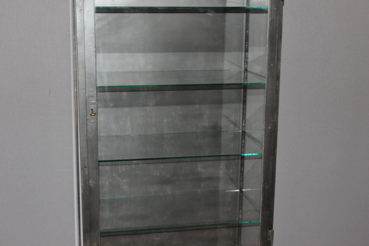Vitrine en fer laqué noir vers 1920-photo-4