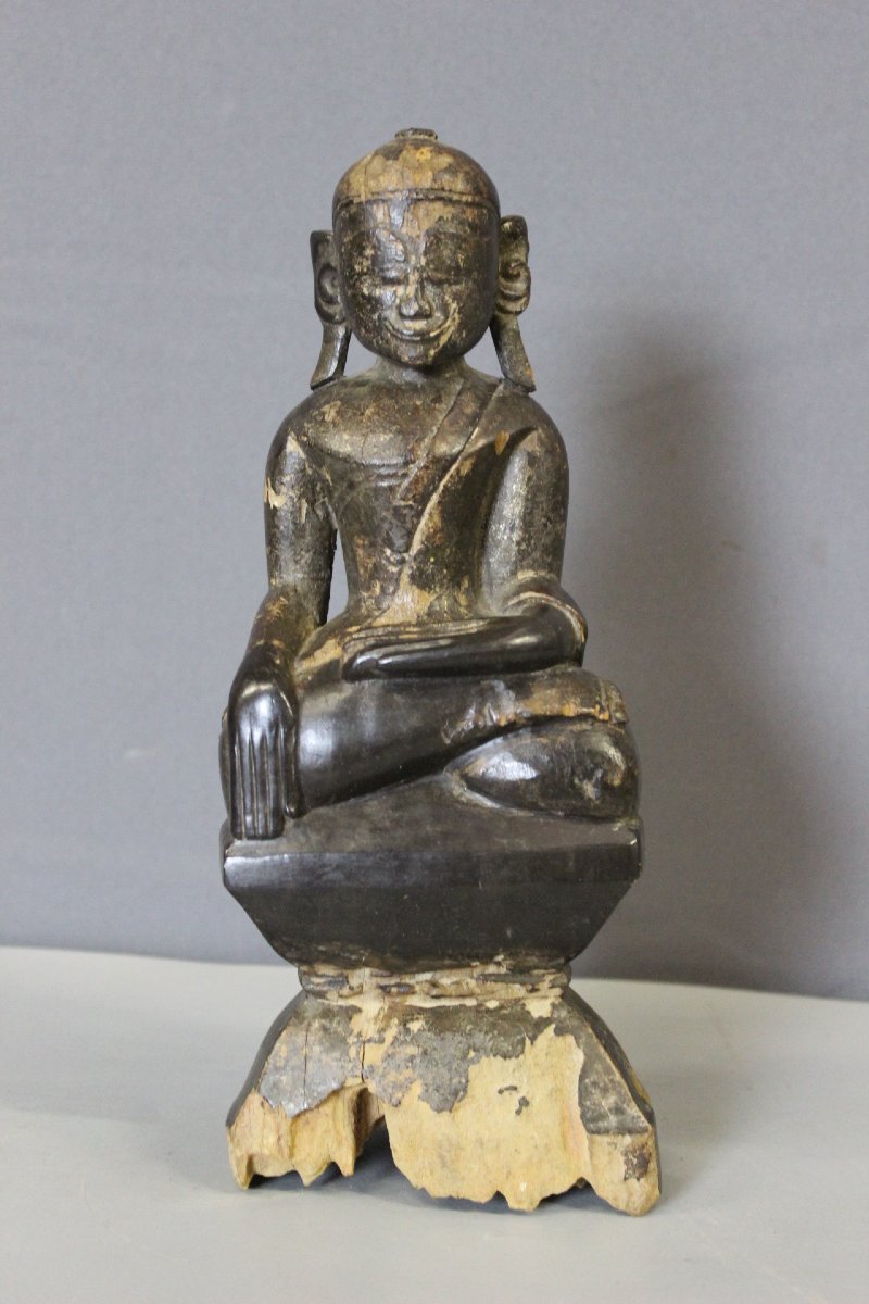 Carved And Lacquered Wooden Buddha, Laos, Early 19th Century