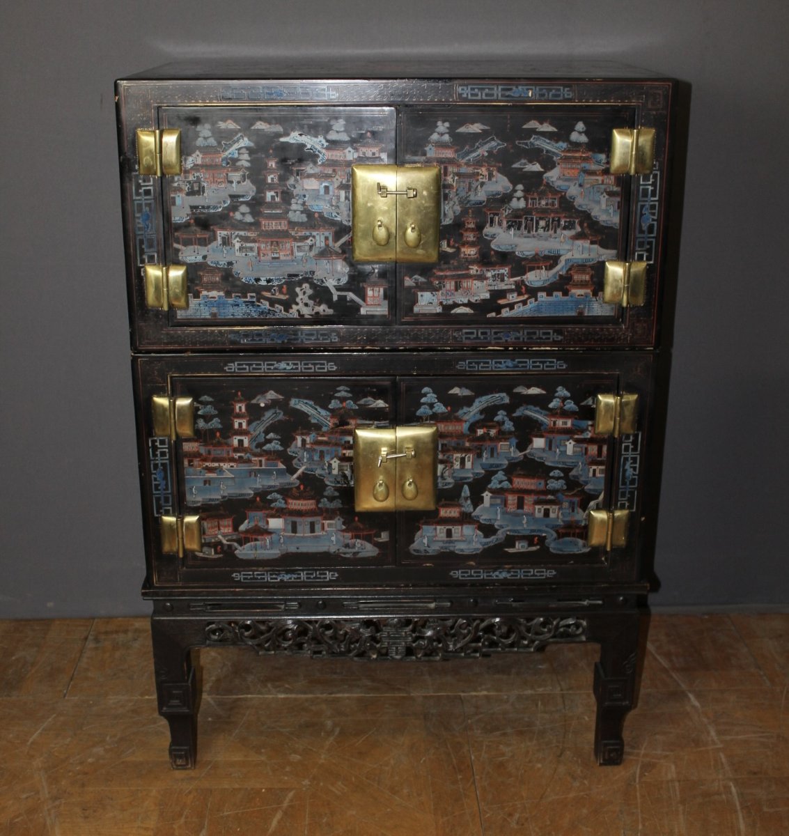 Chinese Lacquered Wooden Sideboard, Circa 1930