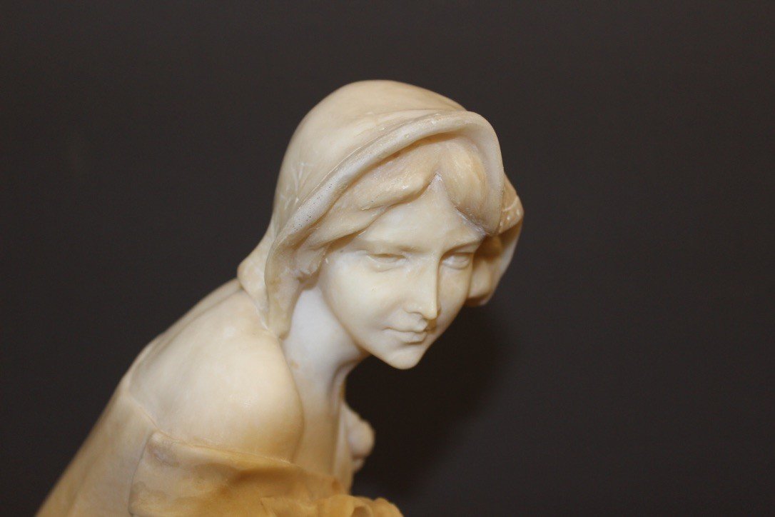Alabaster Sculpture Representing A Young Woman With Roses Around 1900-photo-6