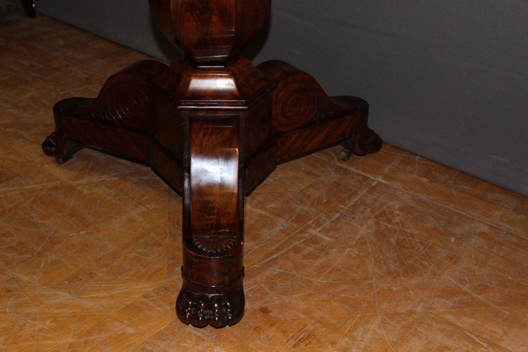 Mahogany Restoration Period Pedestal Table-photo-1