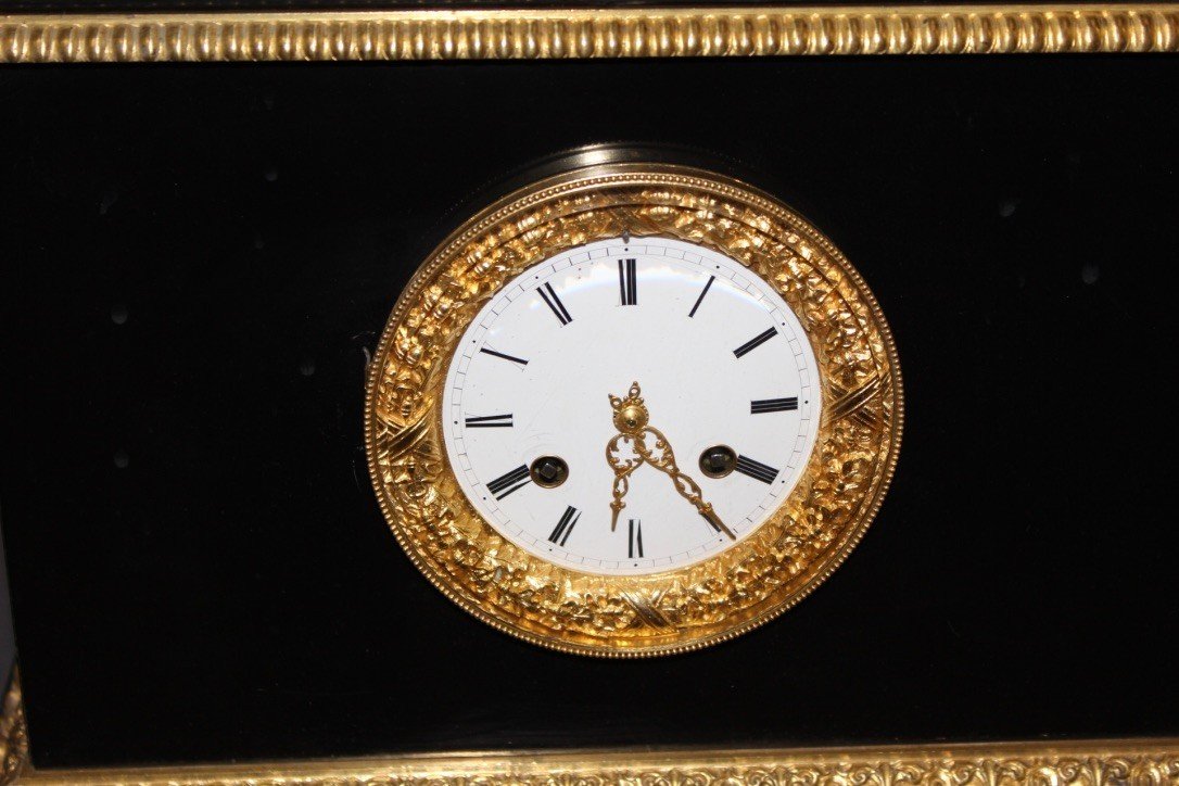 Restoration Period Clock With The Lion Of Venice In Marble And Gilt Bronze-photo-3