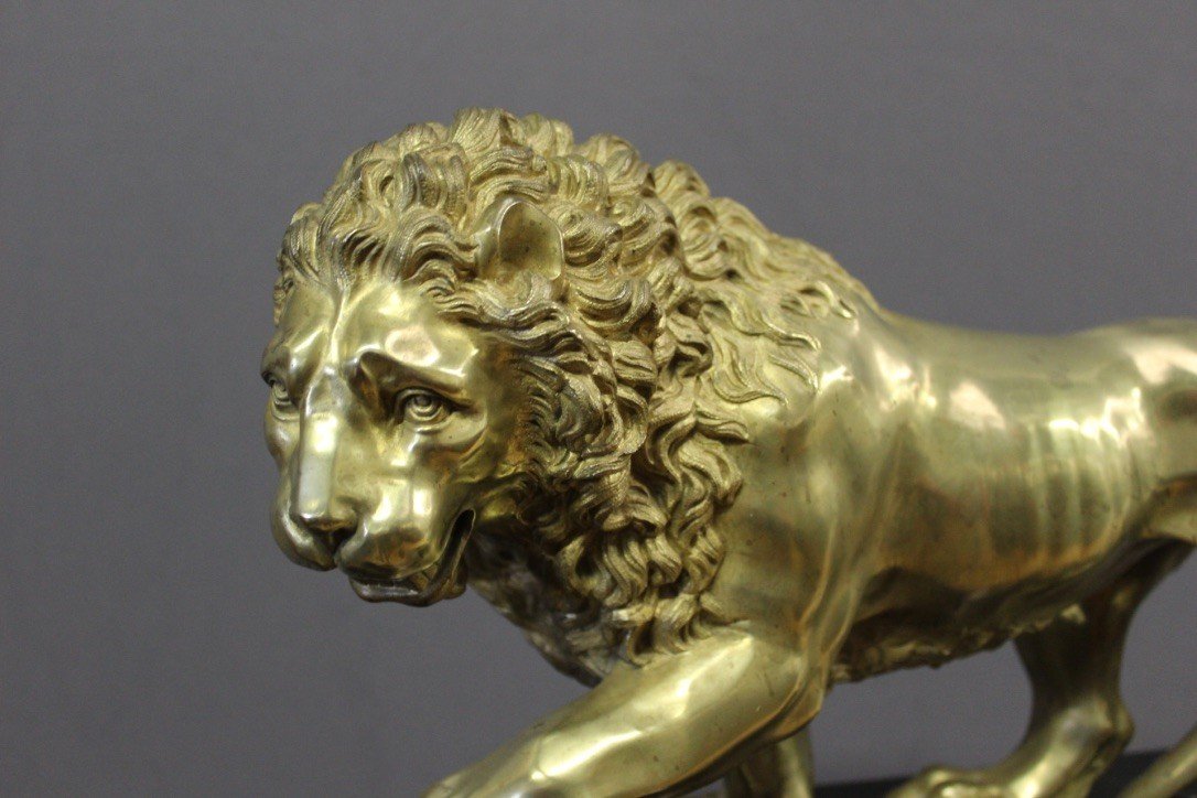 Pendule d'époque Restauration Au Lion De Venise En Marbre Et Bronze Doré -photo-5