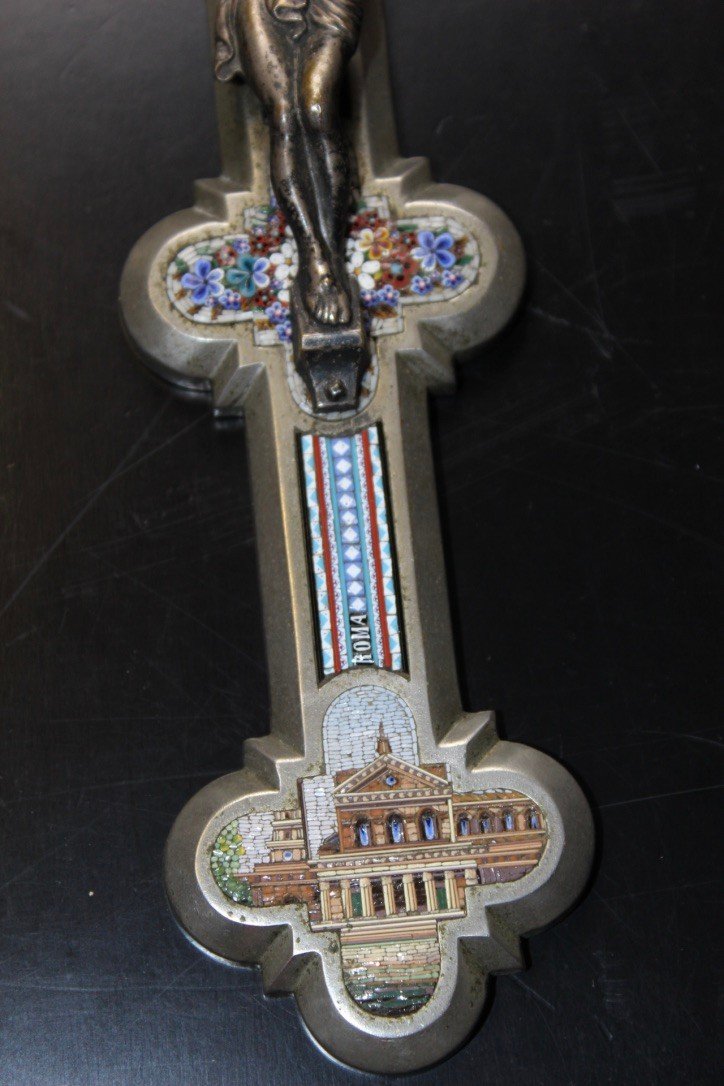 Crucifix En Micro-mosaïques Représentant Des Monuments De Rome Par Stocker -photo-1