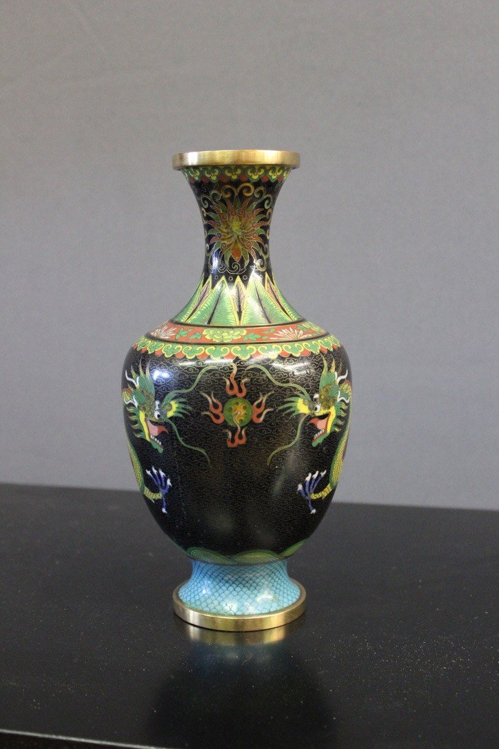 Paire De Vases Cloisonnés Chinois Décor Au Dragon Vers 1900-photo-1