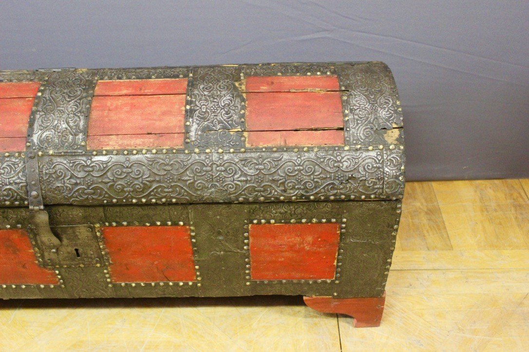 Chest In Hammered Iron And Fir Early XVIII-photo-2