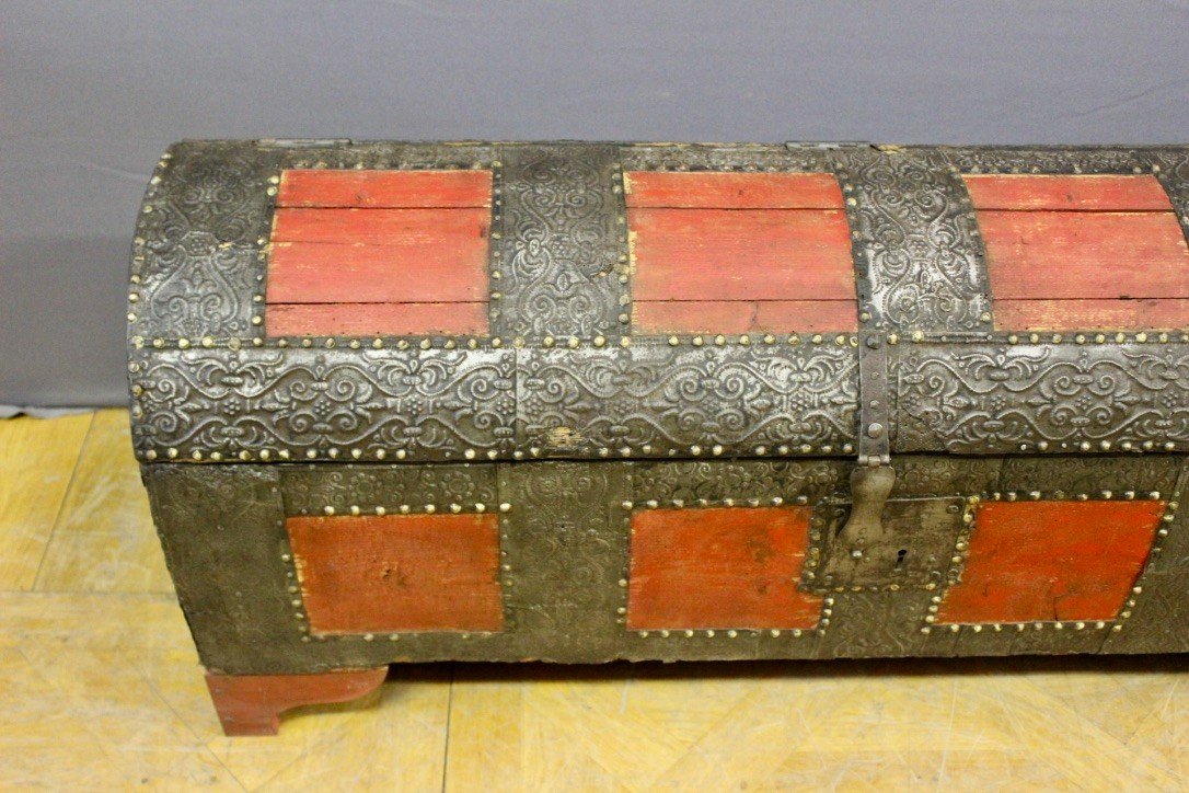 Chest In Hammered Iron And Fir Early XVIII-photo-3