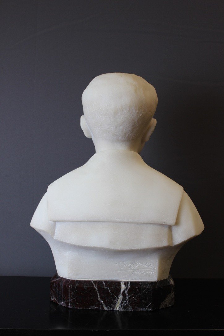 Bust Of A Young Man In Carrara Marble Dated 1931-photo-1