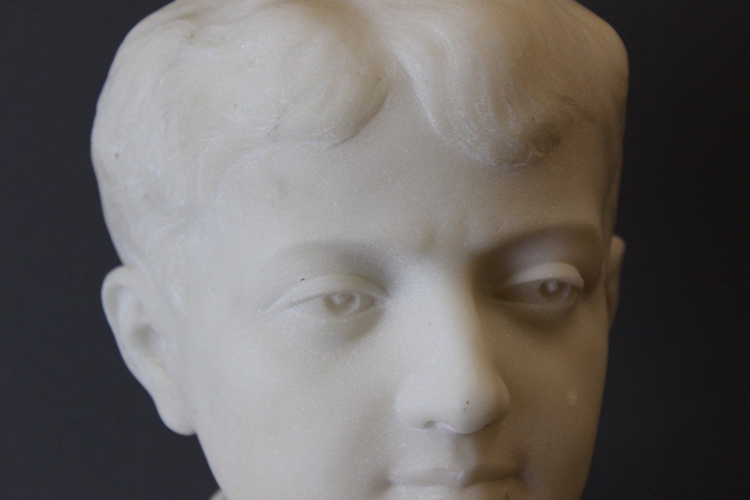 Bust Of A Young Man In Carrara Marble Dated 1931-photo-7