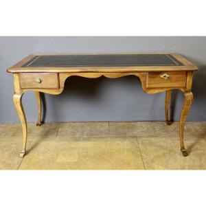 19th-century Louis XV-style Walnut Desk