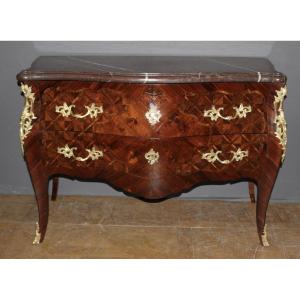 Commode Louis XV en Marqueterie de Palissandre , Début XIXe