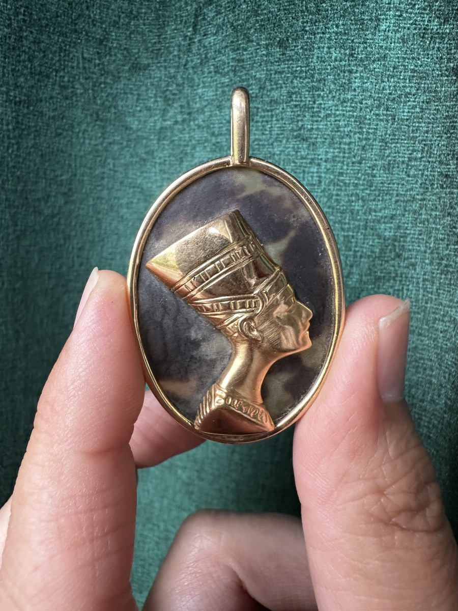Pendentif Ancien En Or 18k Figurant Néfertiti – Années 1970-photo-2