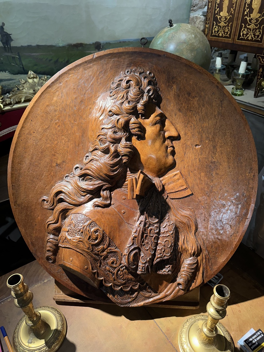 Louis XIV  médaillon,  Louis XIV-photo-3