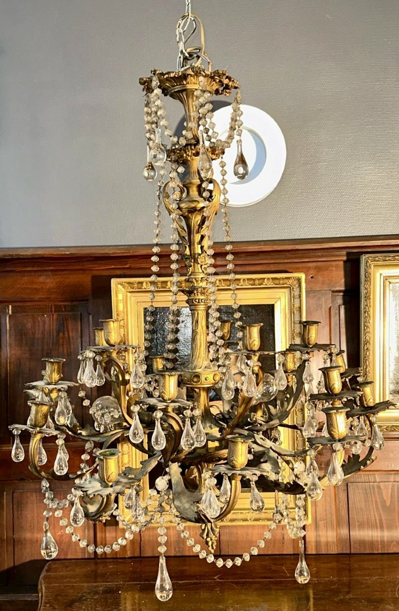 Lustre d’époque Napoléon III – Lustre de style Louis XV – vers 1880.