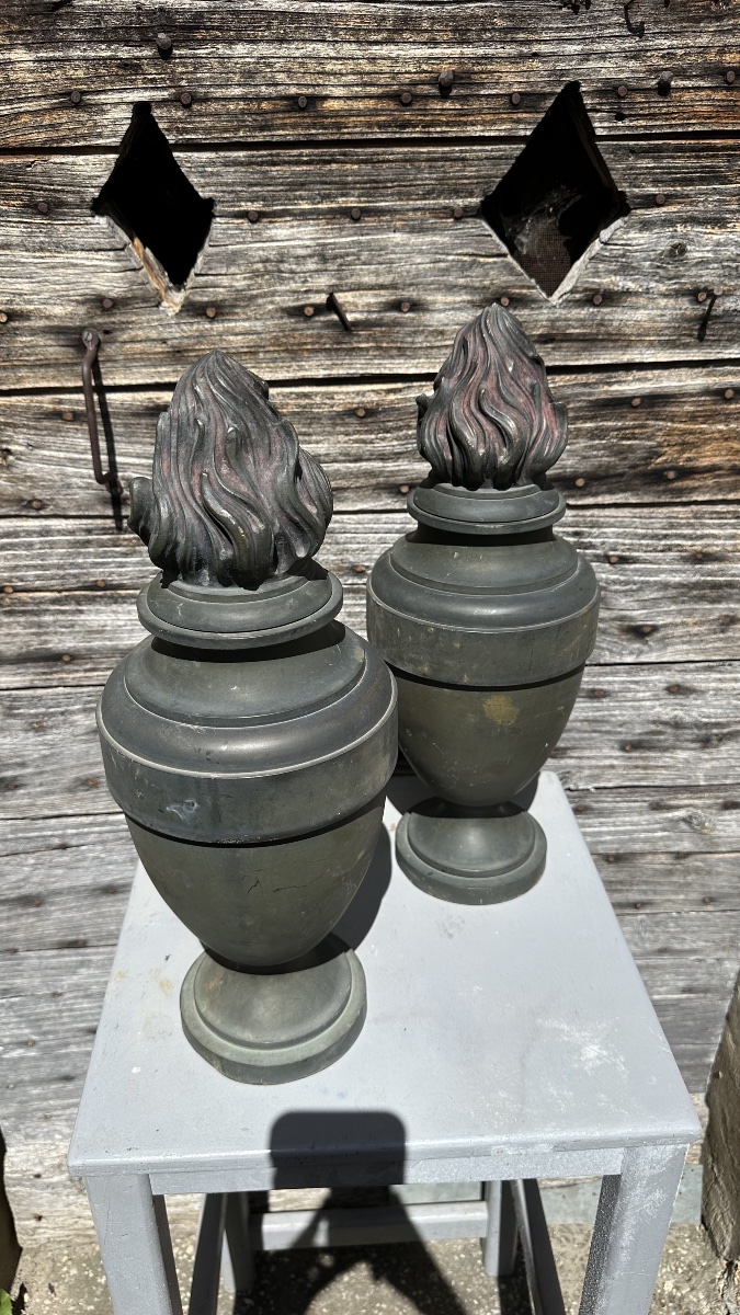 Pair Of Large Solid Bronze Covered Vases With Flame Decoration - Late 19th Century, Style-photo-2