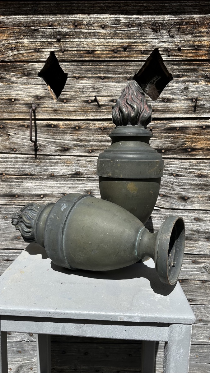 Pair Of Large Solid Bronze Covered Vases With Flame Decoration - Late 19th Century, Style-photo-4