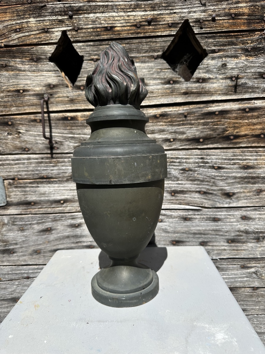Pair Of Large Solid Bronze Covered Vases With Flame Decoration - Late 19th Century, Style-photo-1