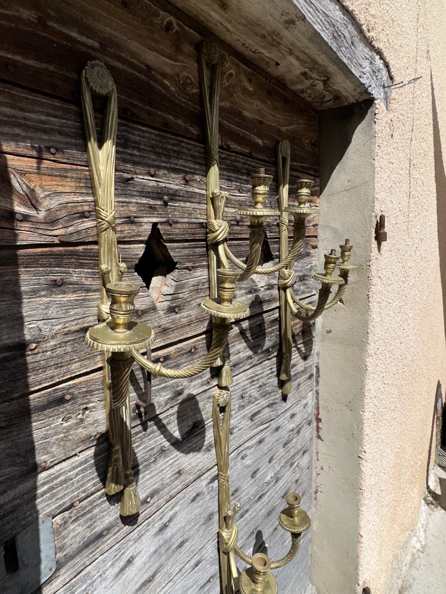 Set Of Four Louis XVI-style Wall Sconces -photo-4