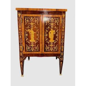 Neoclassical Inlaid Chest Of Drawers In The Style Of Giuseppe Maggiolini (1738-1814)