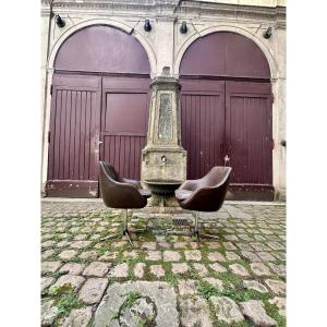 Pair Of Scandinavian-style Leather Swivel Armchairs