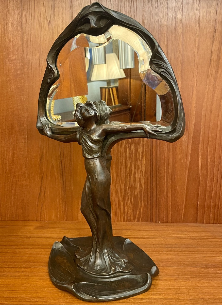 Francesco Flora (1857-..), miroir Art Nouveau, régule patine brune, signé, ca 1910, 51x31cm.-photo-4