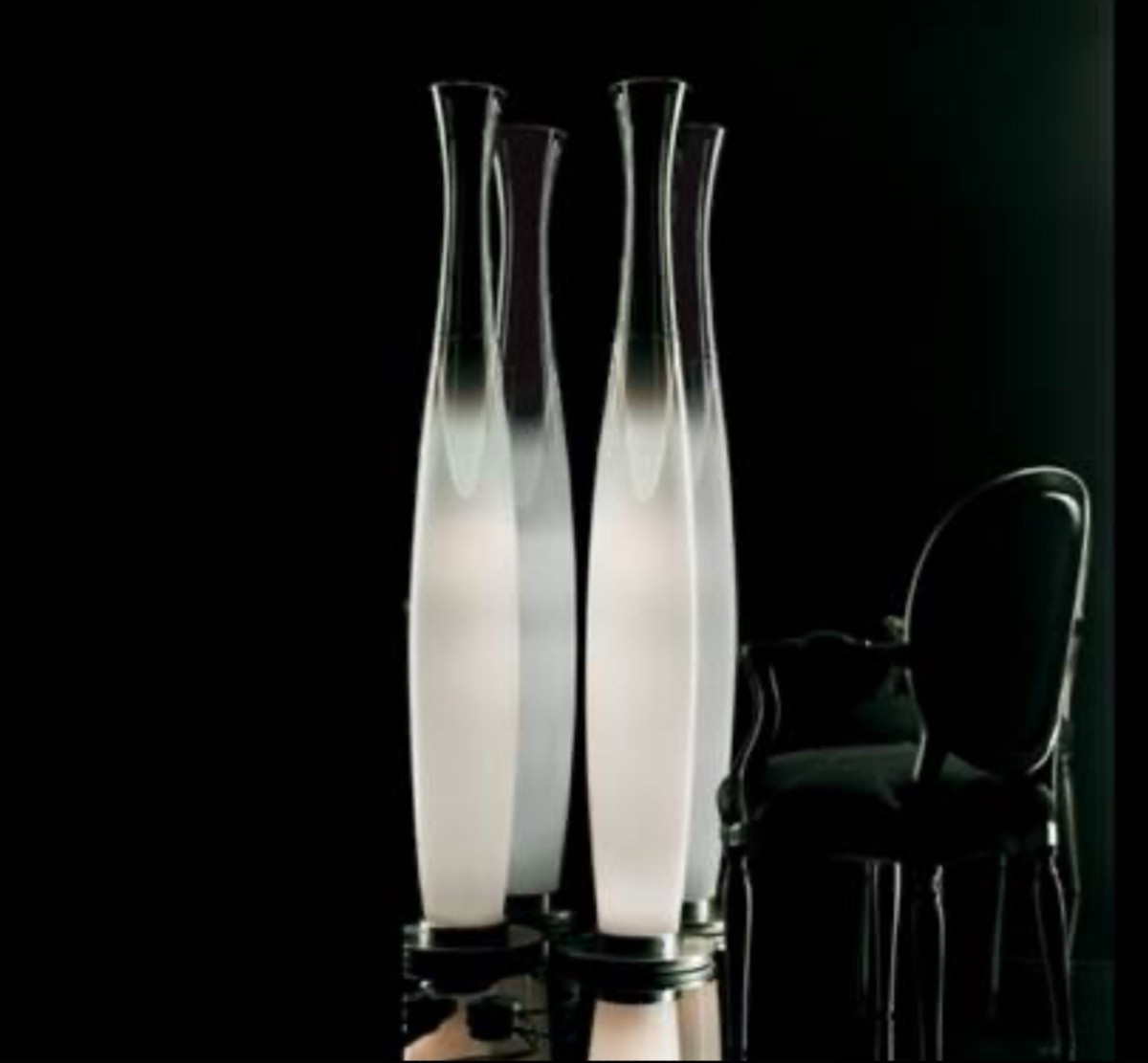 Christophe PILLET (Né en 1959)  – Lampe en verre soufflé transparent et fumé blanc -photo-2