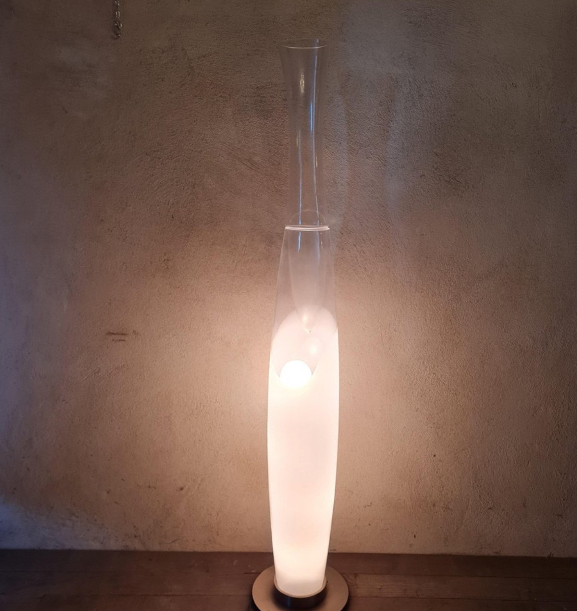 Christophe PILLET (Né en 1959)  – Lampe en verre soufflé transparent et fumé blanc -photo-4