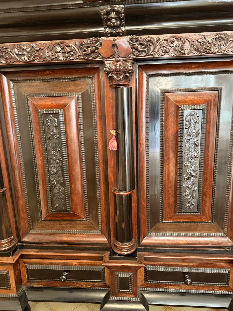 Dutch Cabinet Circa 1700 Rosewood-photo-1