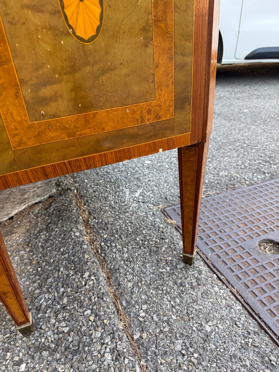 Commode de style Louis XVI en marqueterie, XXᵉ siècle – Plateau de marbre Gris -photo-4