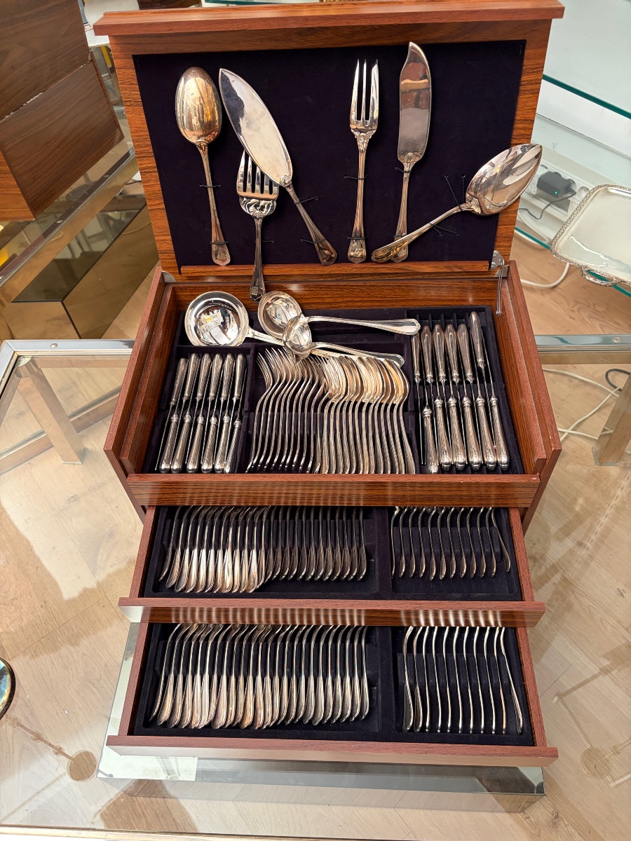 Christofle – Exceptionnelle ménagère Spatours 179 pièces, état neuf, coffret en bois Art déco