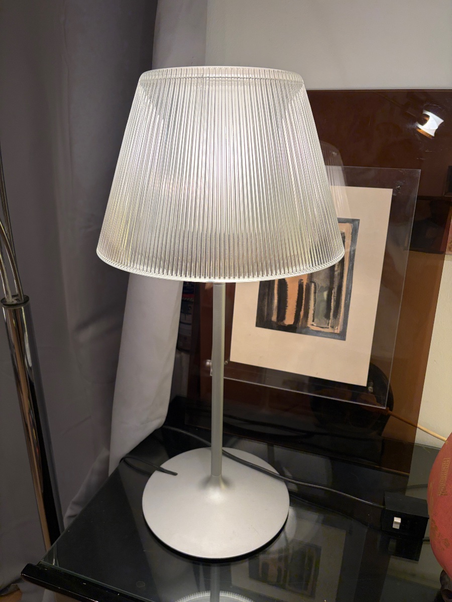 Romeo Moon T1 Table Lamp – Philippe Starck For Flos (1998)