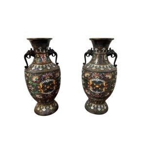 Japan - Meiji Period (1868-1912) Pair Of Baluster Vases With Flared Neck And Two Handles 
