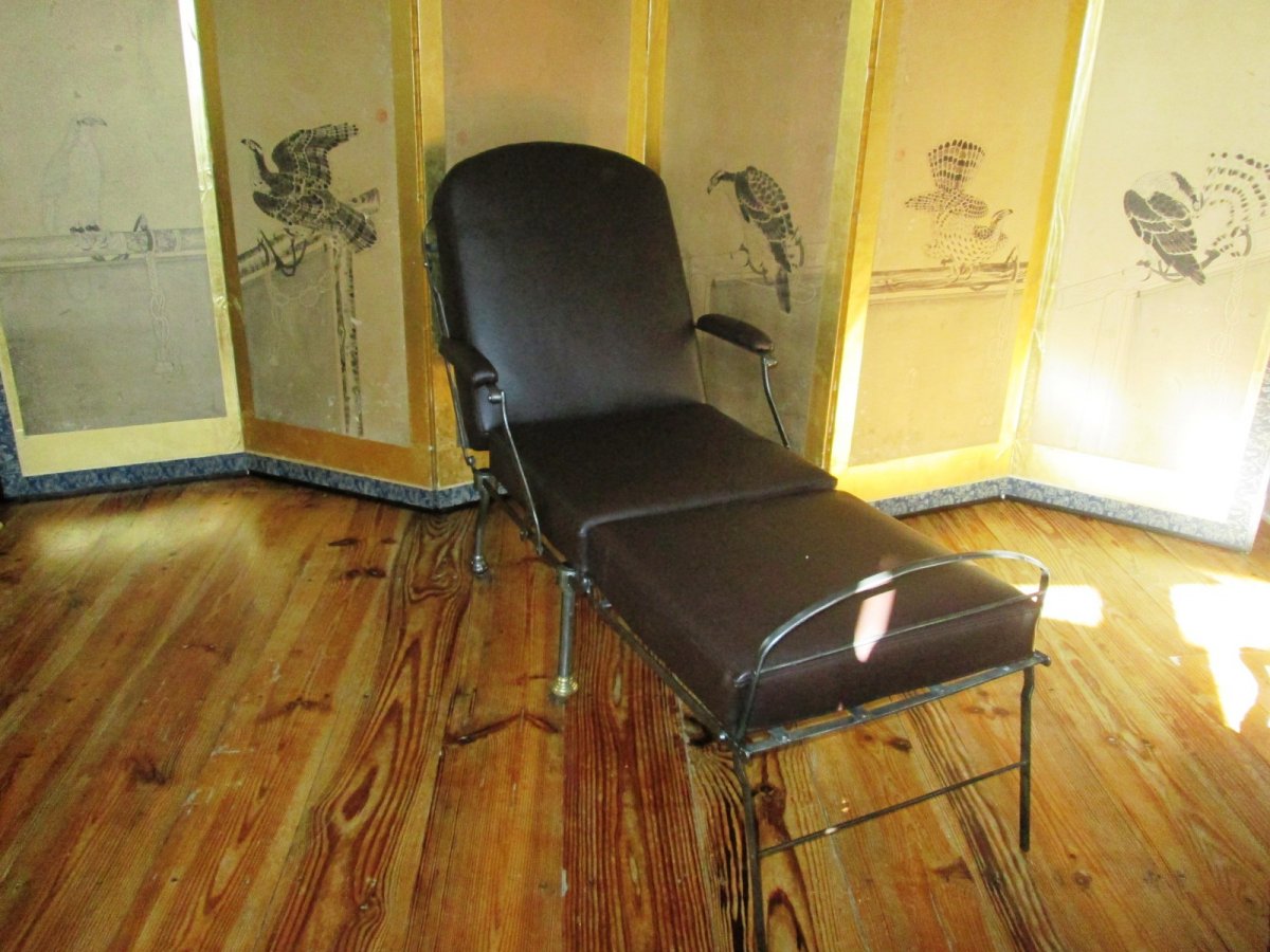 Steel Officer Armchair-photo-6