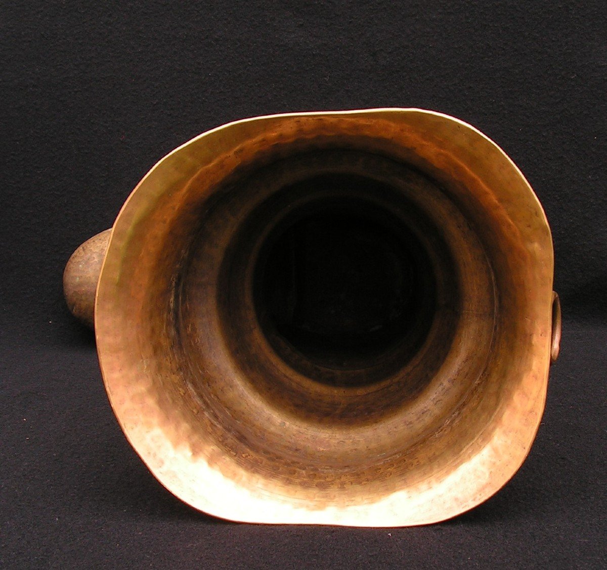 Old Boot Umbrella Stand In Brass Work Of Brassworker Popular Art-photo-4