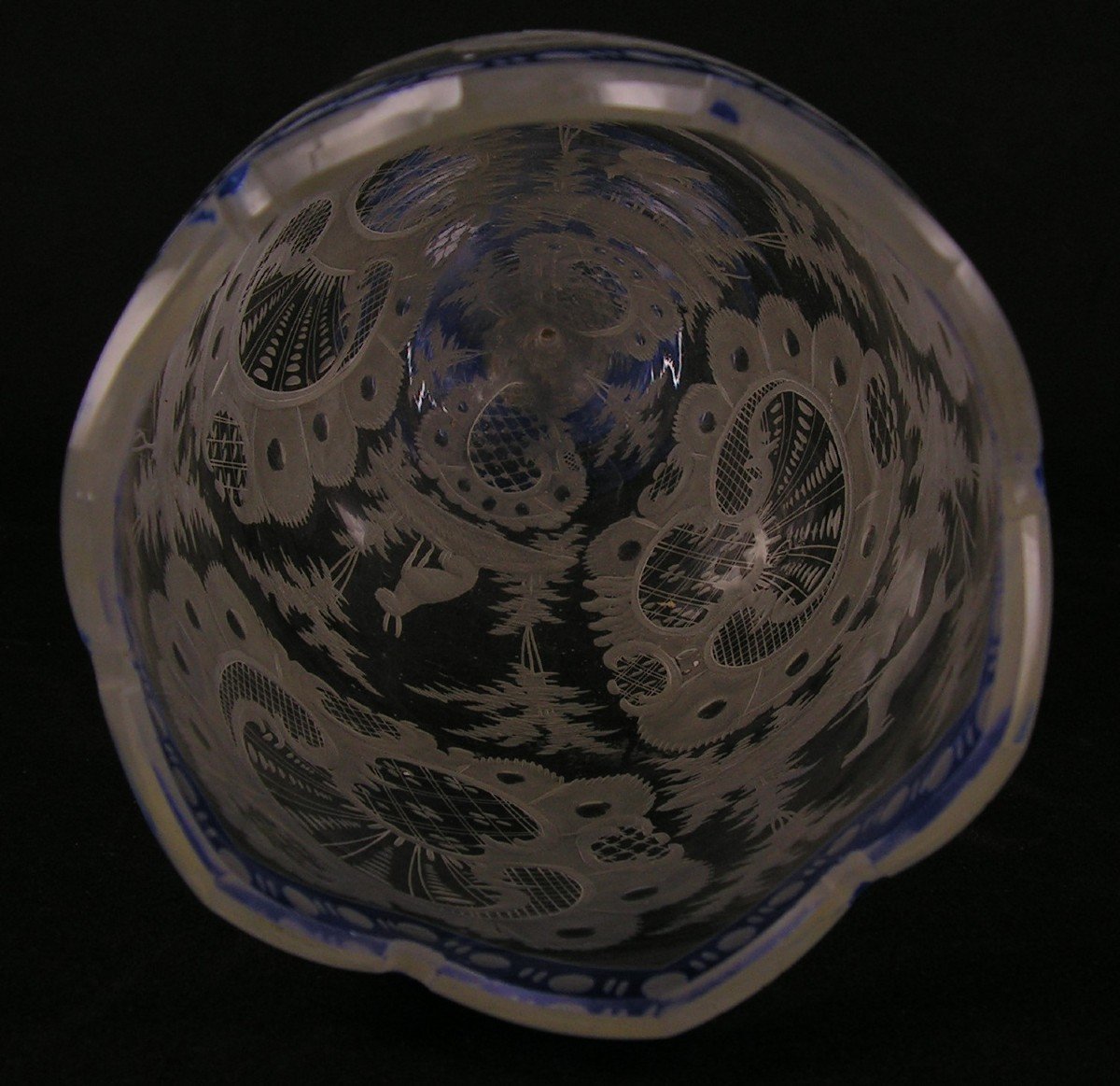 Antique Bohemian Crystal Glass With Hunting Decor-photo-8