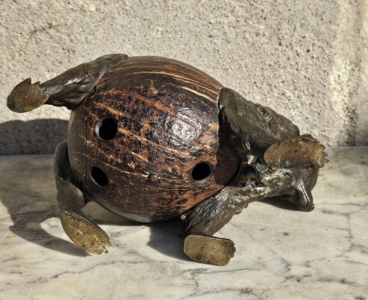 Important Antique Bronze Bear And Coconut Table Bell Curiosity-photo-2
