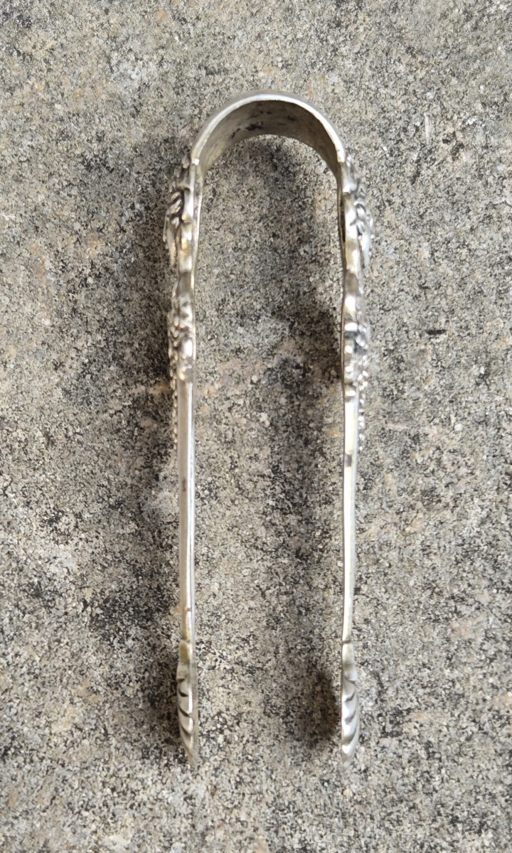 Small Solid Silver Sugar Tongs With A Woman With Grapes-photo-4
