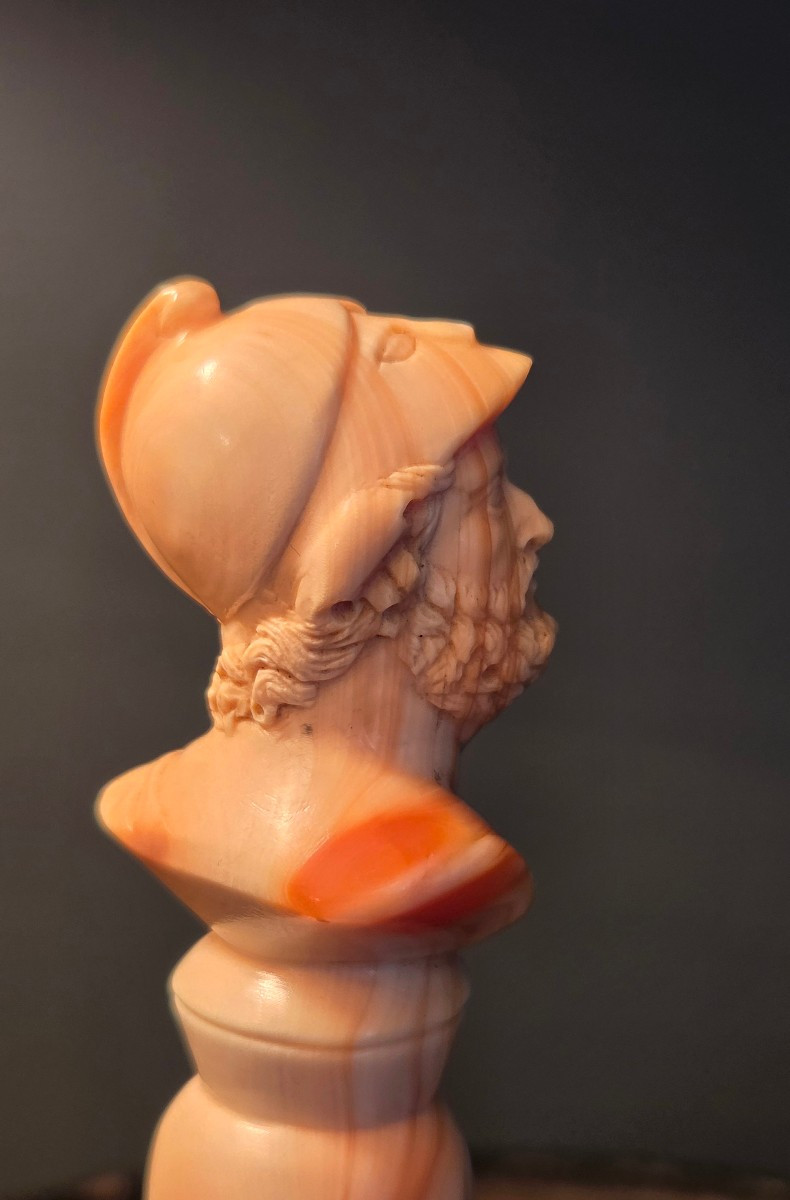 Cachet figurant Ath&eacute;na corail peau d&rsquo;ange ou coquillage et argent. Sceau,  mythologie -photo-6