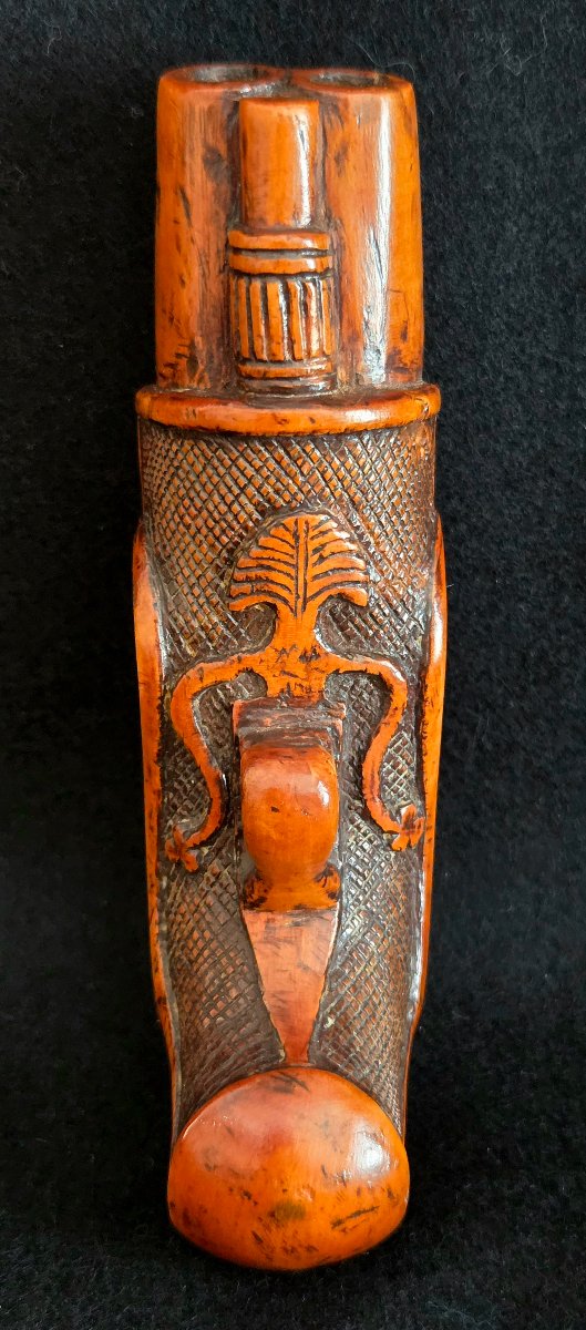 Boxwood Snuffbox Depicting A Pistol, First Empire Period, Folk Art.-photo-3