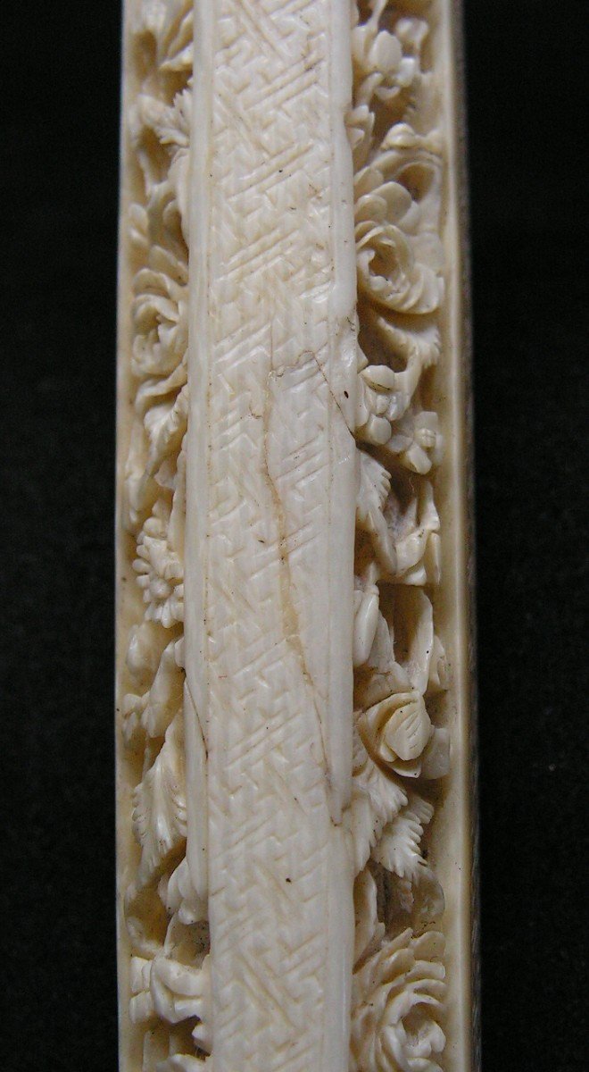 Nineteenth Umbrella Handle In Finely Carved Ivory - China Asia-photo-2