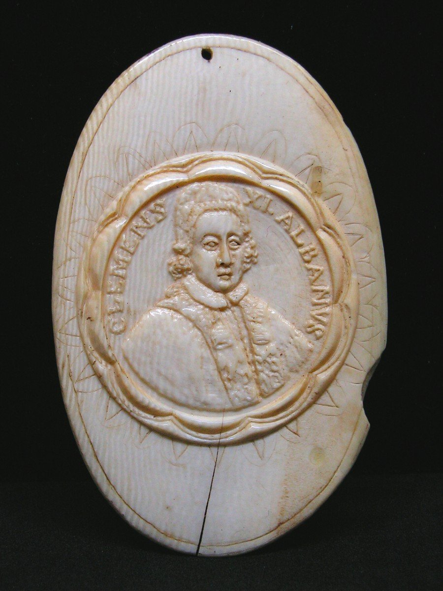 Medallion Or Plaque In Ivory XVIII Pope Clement XI Gianfrancesco Albani