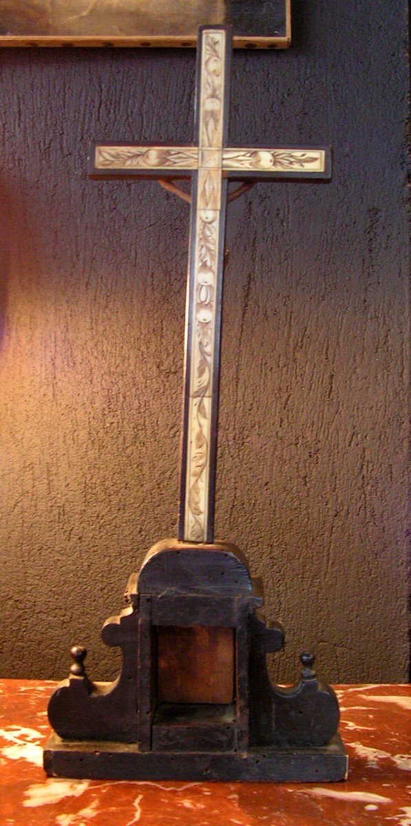 Croix d'Autel En plaquettes  d'Ivoire Gravées Et Bois Noirci XVIe - XVIIe Crucifix Christ-photo-4