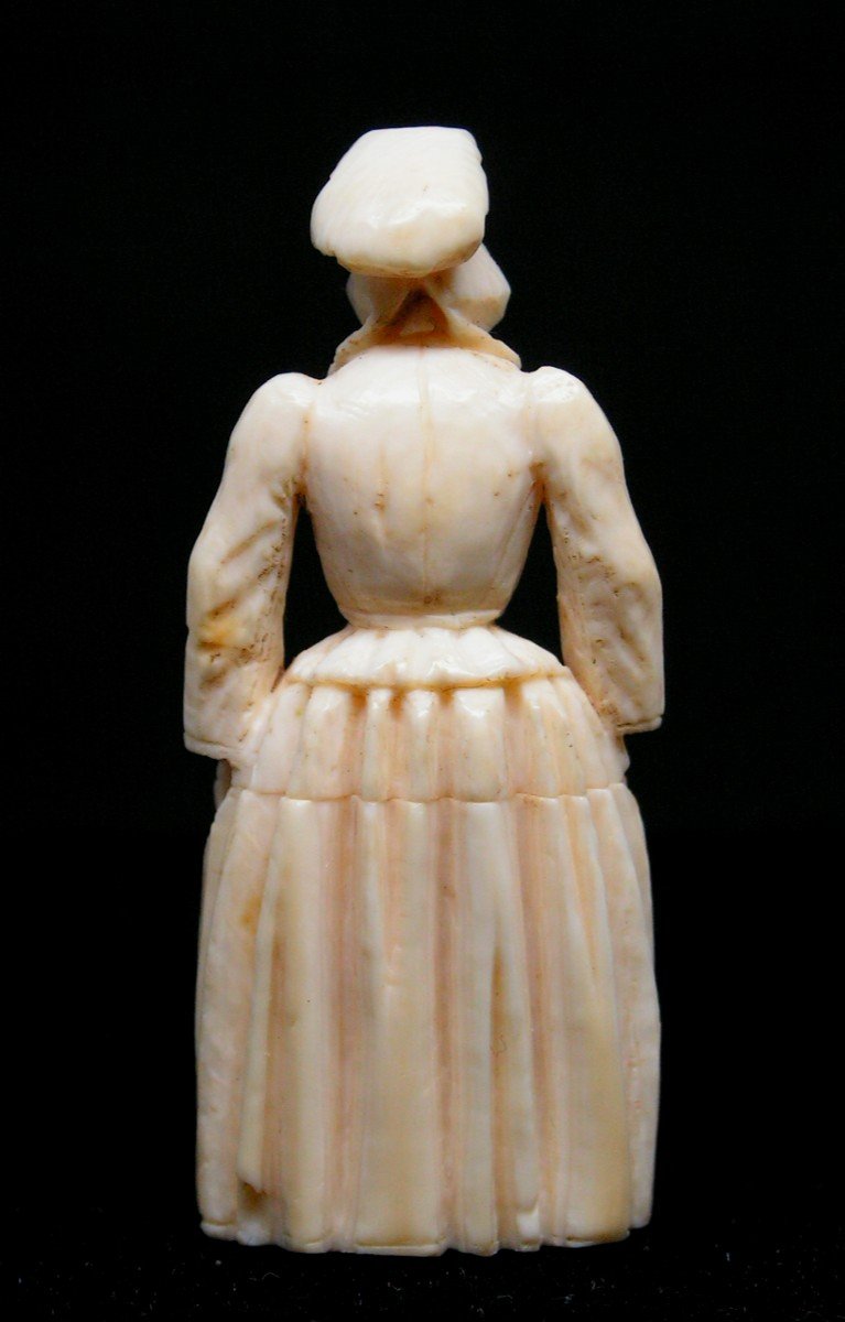 Polletaise In Ivory Needle Case Dieppe Work-photo-2