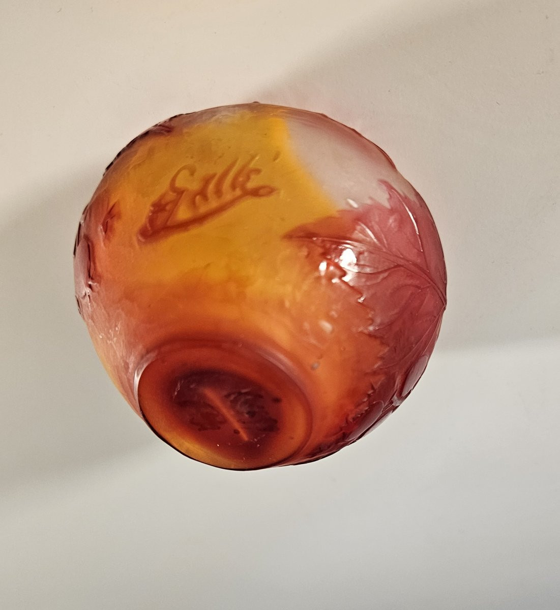 GALLE Vase boule aubépine dégagé à l'acide - Art nouveau-photo-8