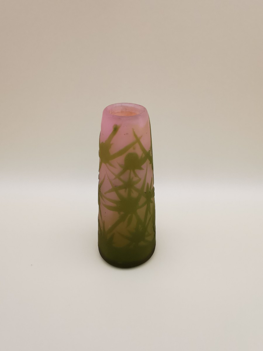 Galle Thistle Vase, Acid‑etched Glass – Art Nouveau (1904–1906)