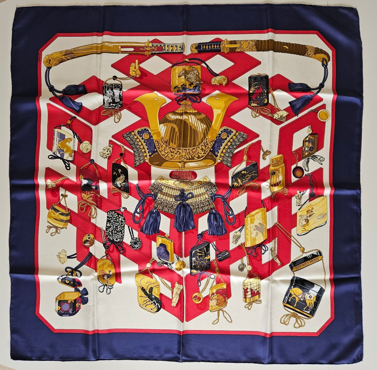 Hermès - Foulard en soie carré 90 - REVERIES JAPONAISES - Caty Latham - vintage