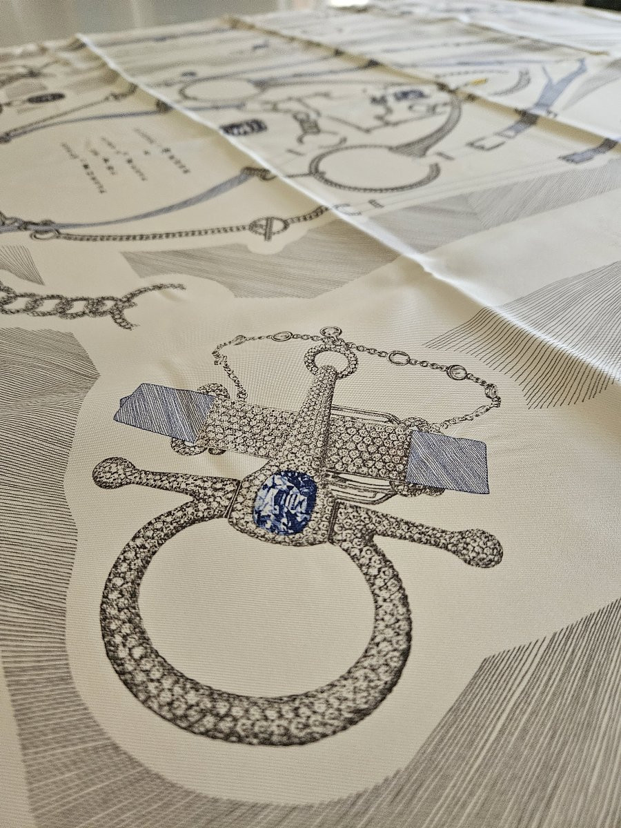 Hermès Silk Scarf Carre - Planche d'Etude Pour Une Parure De Gala-photo-2